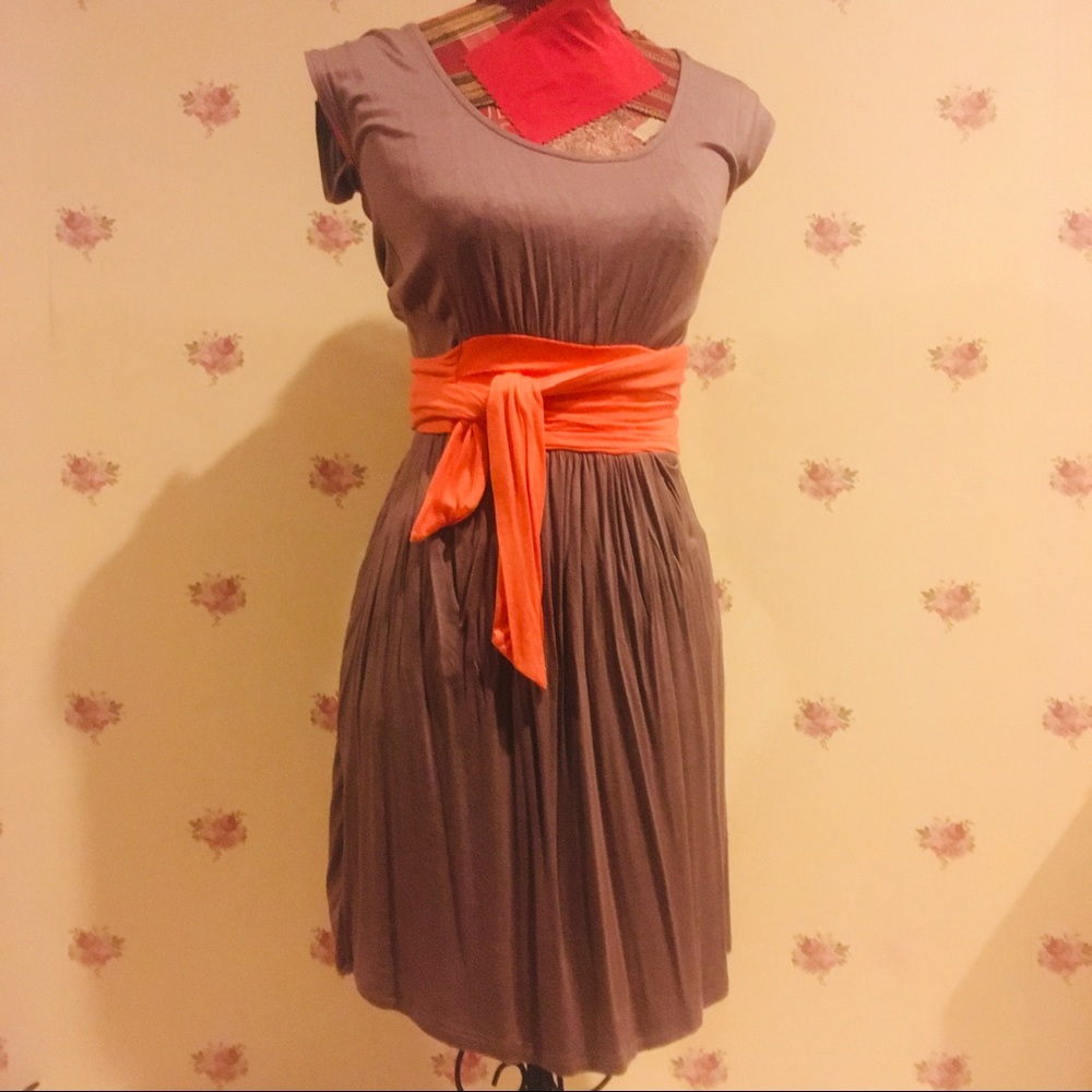BOGO Green Envelope taupe knit dress with long orange obi to wrap a dozen ways